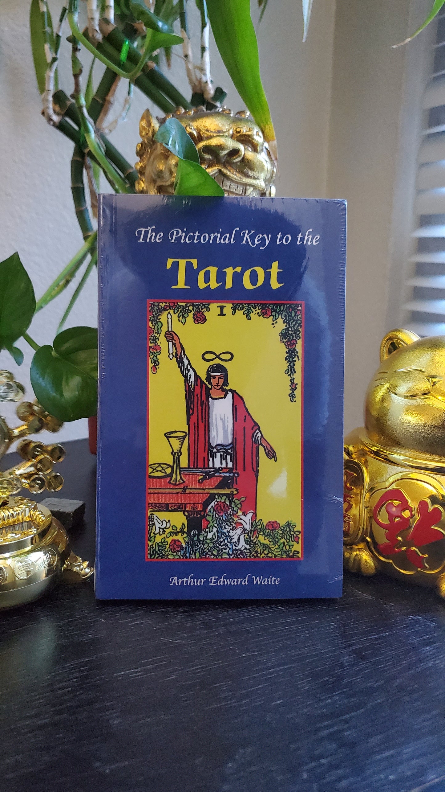Pictorial Key To Tarot Instruction Booklet by Arthur Edward Waite, Classic Tarot Deck, #Tarot #Divination #TarotCards #DivinationTools